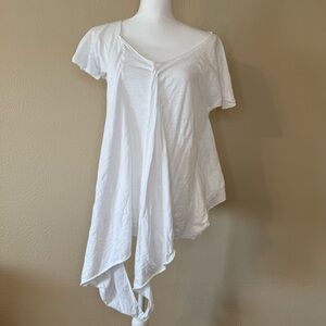 Elizabeth and James White Asymmetrical Short Sleeve Tee